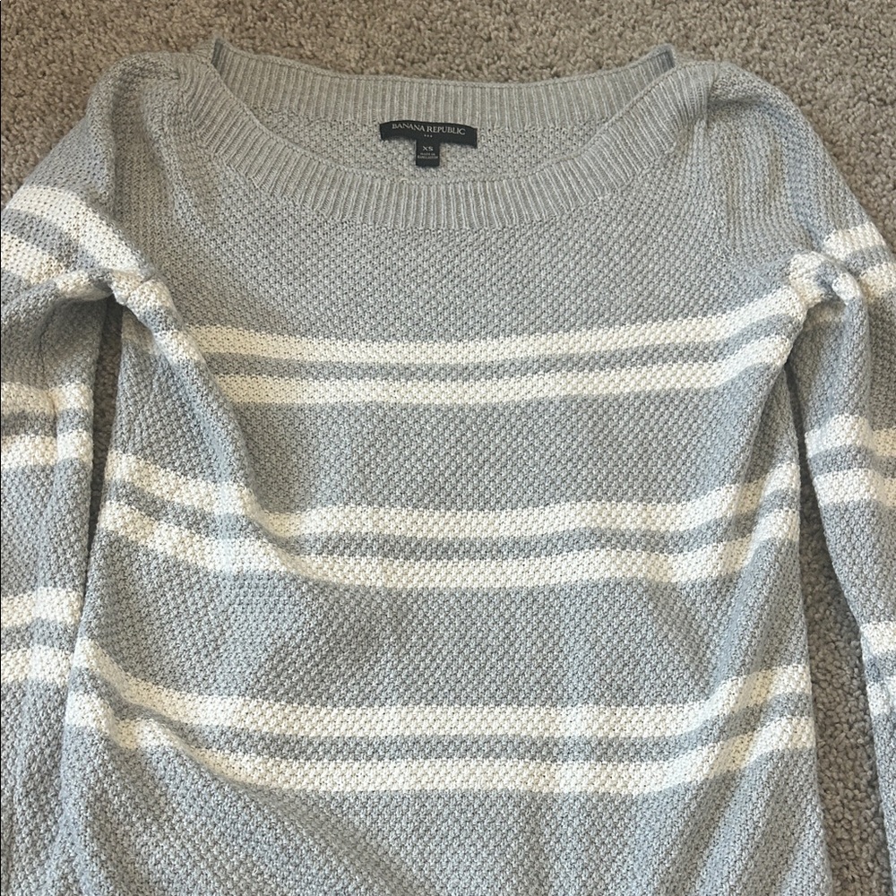 Banana Republic Gray and Cream Striped Sweater